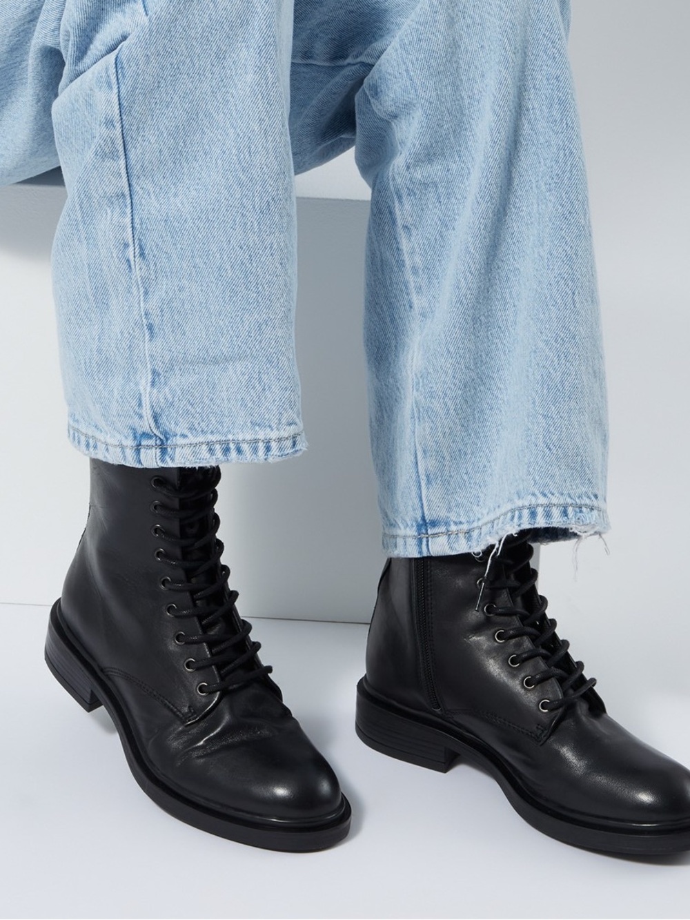 Floyd Leather Lace-up Black Boots Women’s Size 9 / 40